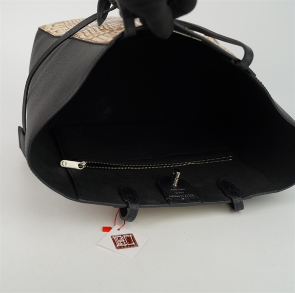 Túi LV da trăn phối đen size 27 +