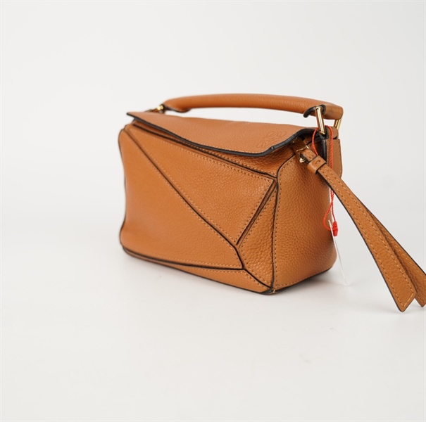 Túi Loewe màu nâu nhạt size 17+