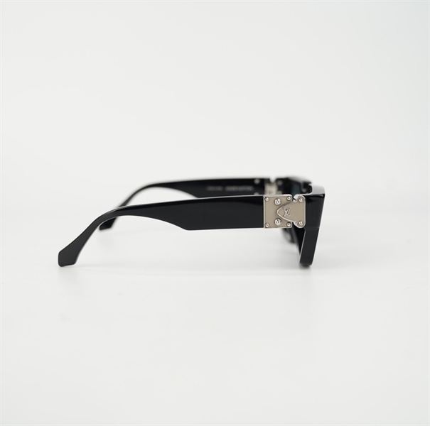 Kính LV Z1414E màu đen +