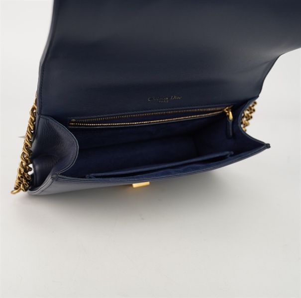 Túi Dior Woc xanh dương đính đinh tán size 25 +