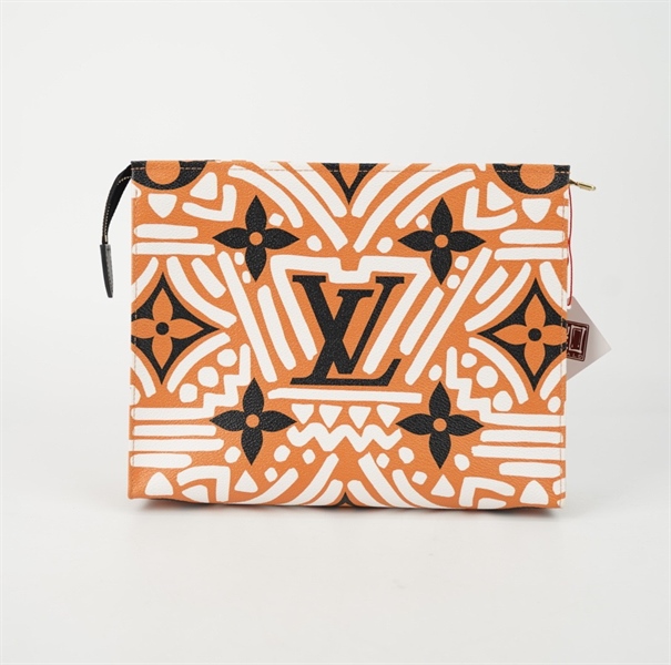 Túi LV Clutch nền cam hoa đen trắng size 25 +