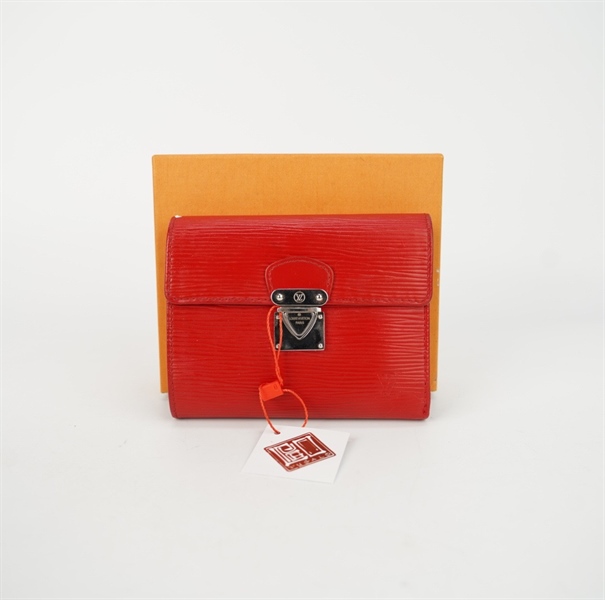 Ví LV gấp 3 màu đỏ KG+