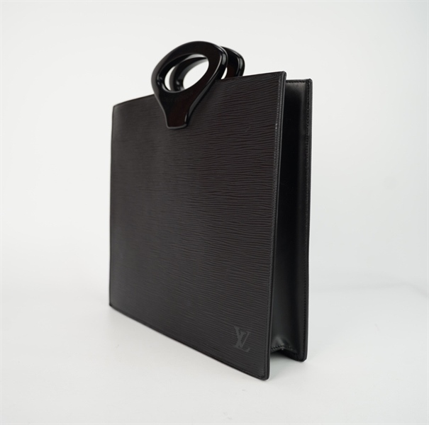 Túi LV chữ nhật vân đen size 28 KG+