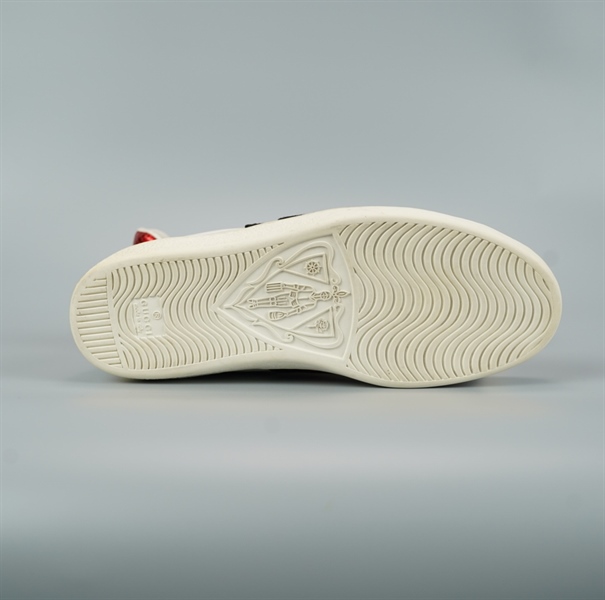 Giày GG trắng in hình rắn size 7 (BQ) KG+