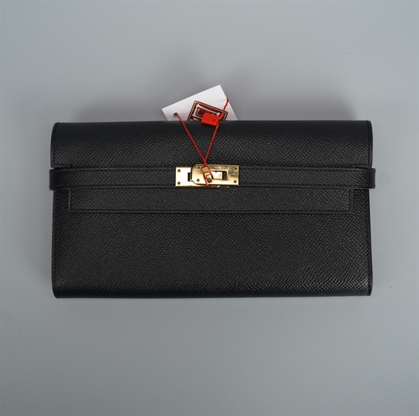 Ví Hermes đen khóa vàng +
