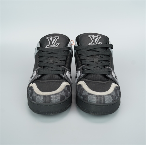 Giày LV đen size 8 (BQ) KG+