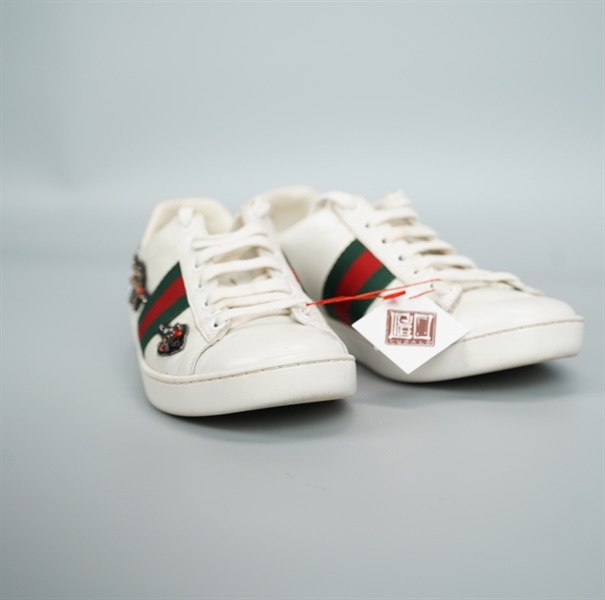 Giày GG trắng mũi tên size 37 (BQ) KG+