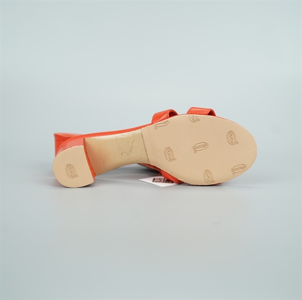 Dép Hermes màu cam size 35 (BQ) KG+