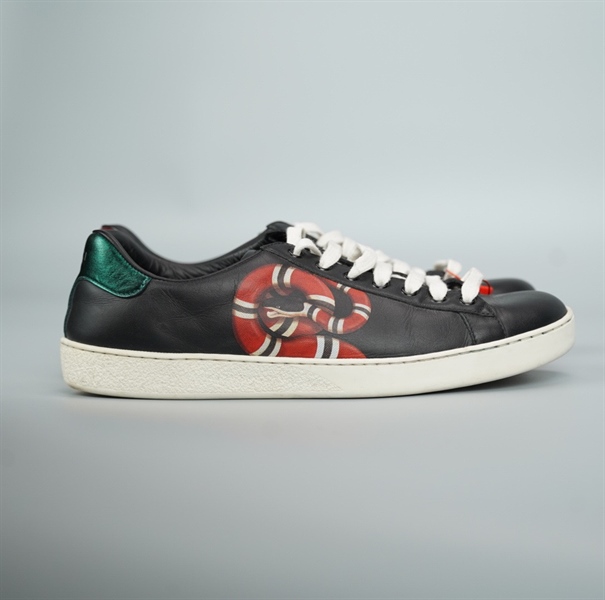 Giày GG đen con rắn đỏ size 7 (BQ) KG+