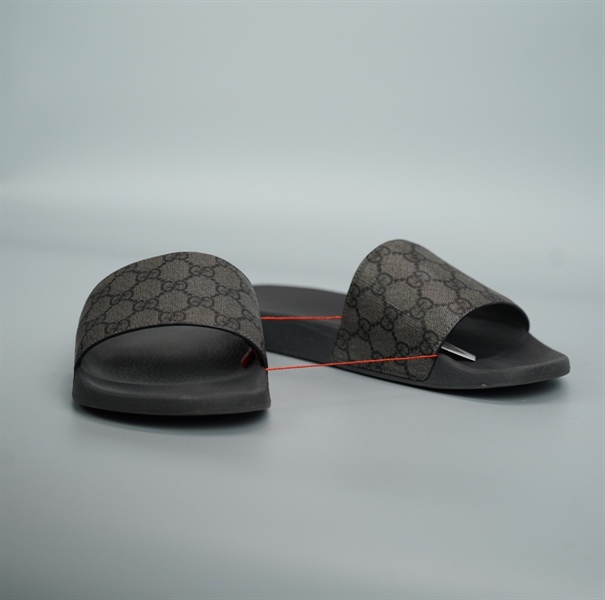 Dép GG đen size 7 (BQ) KG+