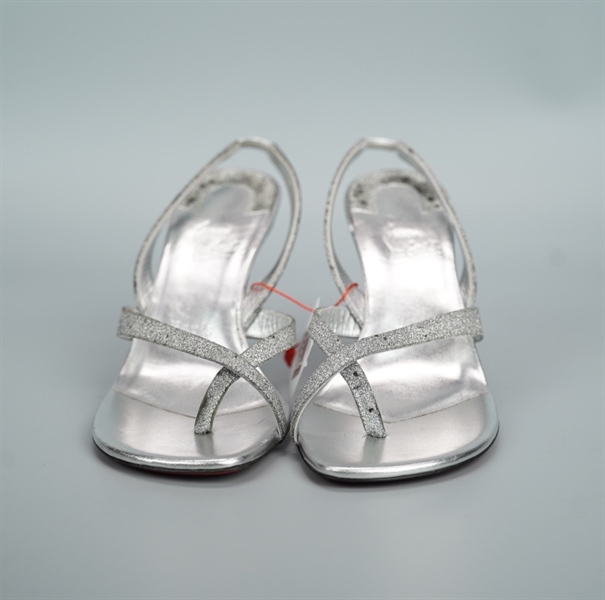 Giày Christian Louboutin màu bạc cao 9p size 37 (BQ) KG+