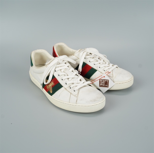 Giày GG trắng con ong size 6 (BQ) KG+