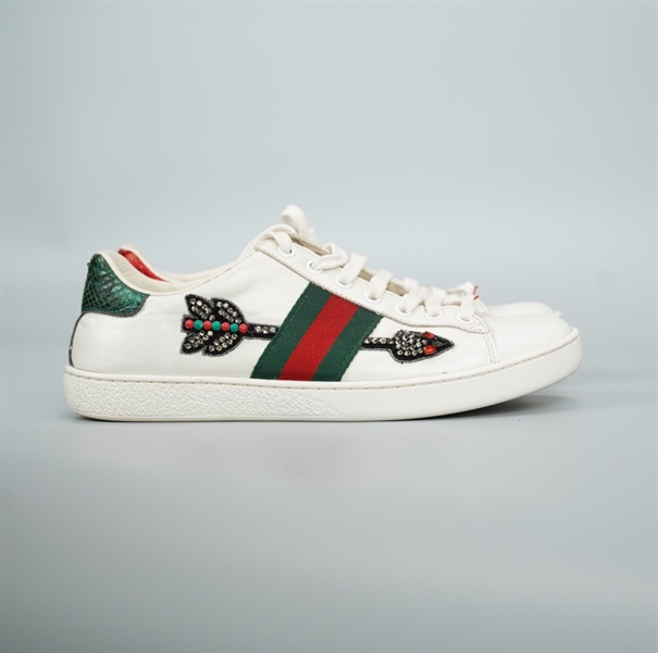 Giày GG trắng mũi tên size 37 (BQ) KG+