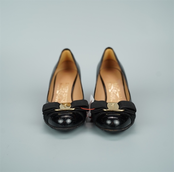 Giày Salvatore đen size 4 cao 5p (BQ) KG+