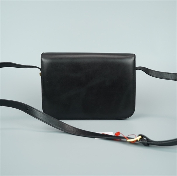 Túi Celine đen khóa xe ngựa vàng size 22 KG+