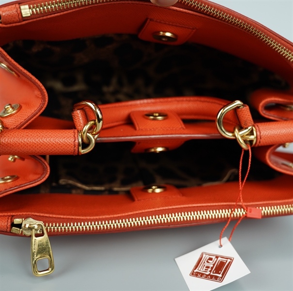 Túi D&G màu cam size 26 KG+
