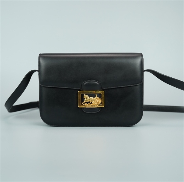 Túi Celine đen khóa xe ngựa vàng size 22 KG+