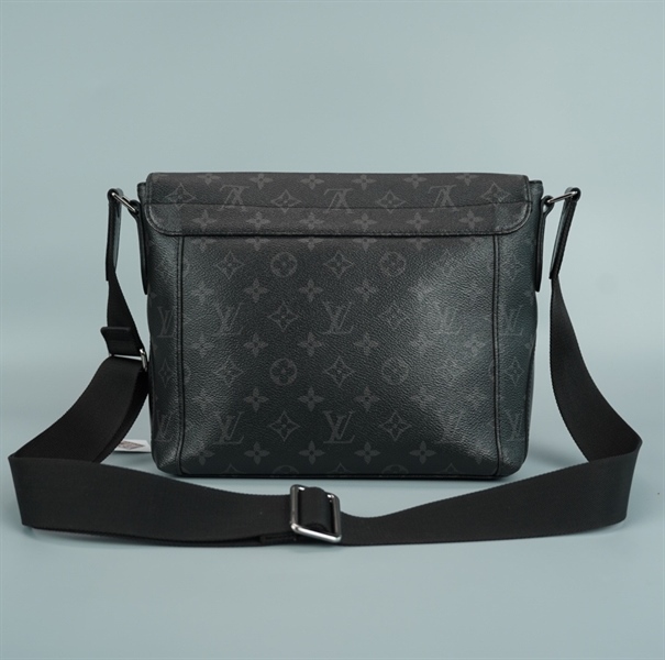 Túi LV đeo chéo hoa đen size 30 (BQ) KG+