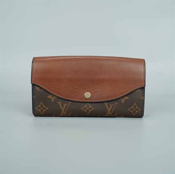 Ví LV hoa nâu nắp gập (BQ) KG+