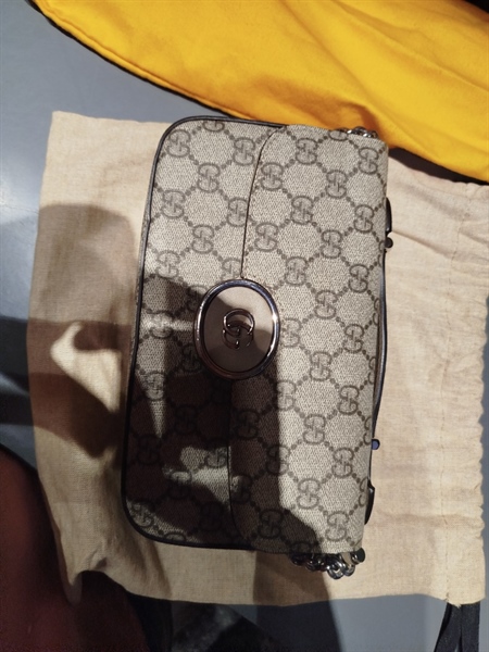 Túi GG xám nắp gập size 21 (TB) +