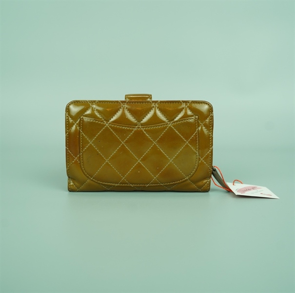 Ví Chanel nâu bóng gập 2 (BQ) KG+