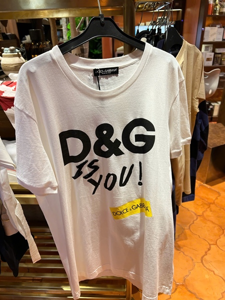 Áo thun D&G trắng chữ đen (HP-A1394) KG+