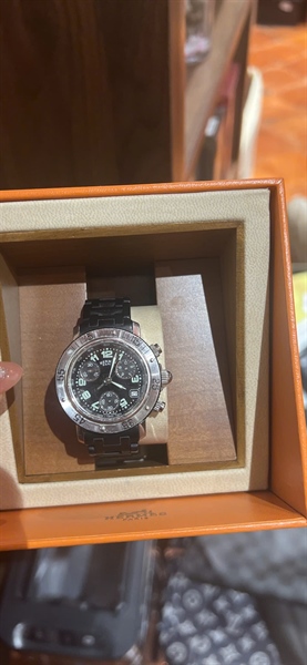 Đồng hồ Hermes dây đen (HP-DH121-LB) KG+