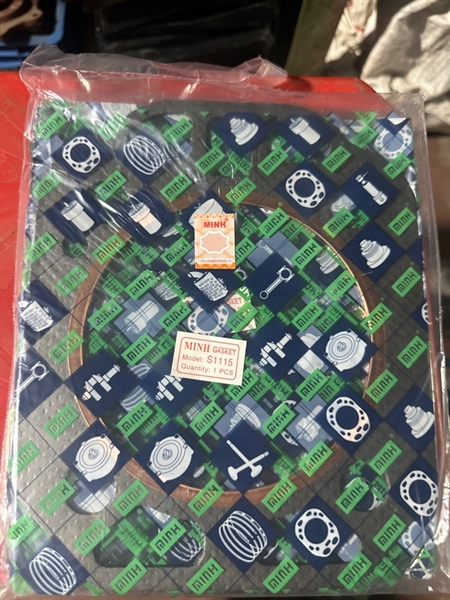 Rong Mặt Máy 24