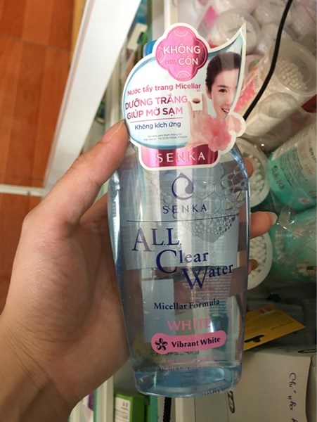 Nước tẩy trang Senka bright hồng 230ml