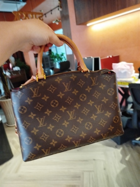 Túi LV hoa nâu lòng hồng size 28 (HC) +