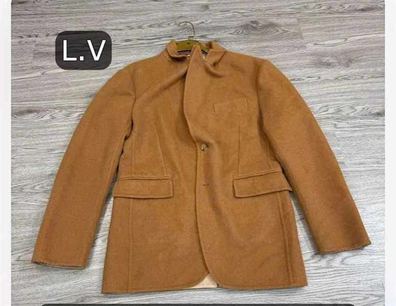 Áo khoác LV nâu +