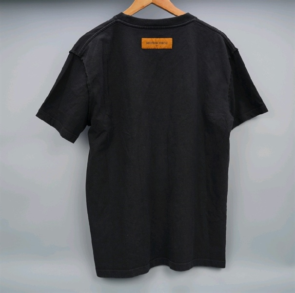 Áo thun LV đen họa tiết (BQ) KG+