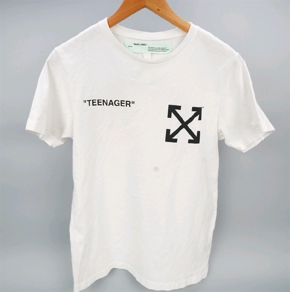 Áo thun Main Label trắng chữ đen (BQ) KG+