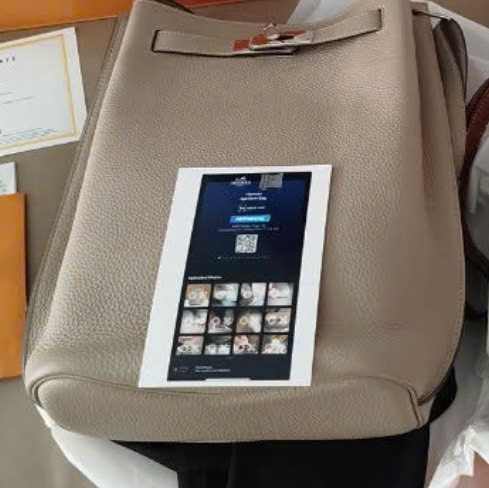 Túi Hermes màu xám (có check legit) +