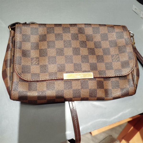 Túi LV ô vuông nâu size 24 KG+