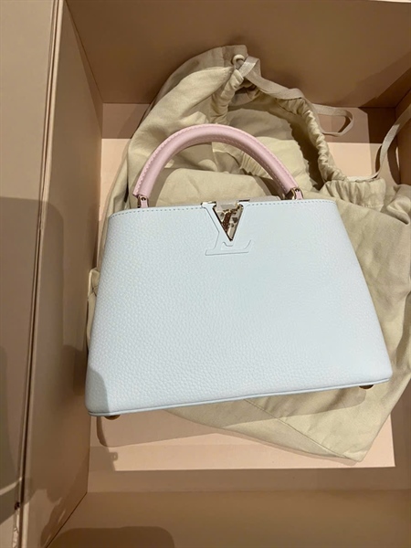 Túi LV Capu màu trắng hồng 26cm (BQ) KG+