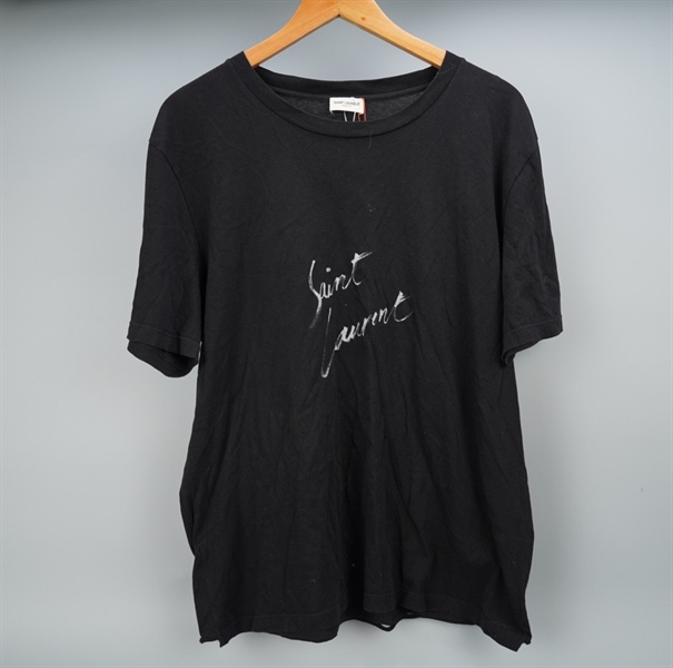 Áo thun YSL đen in chữ (BQ) KG+