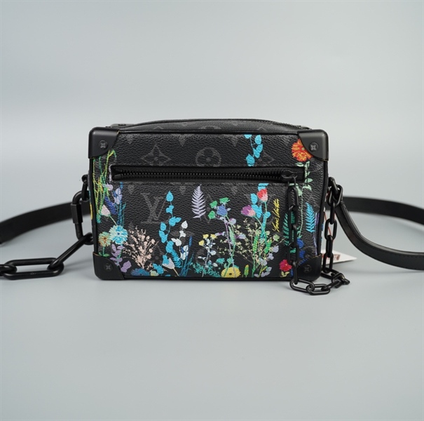 Túi LV trunk đen in hoa size 18 (TB)+