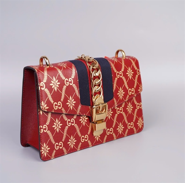 Túi GG Sylvie đỏ size 26 (TB) +