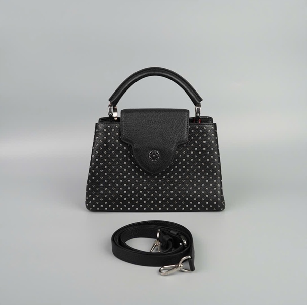 Túi LV capu đen đính đinh size 26 (HC) +