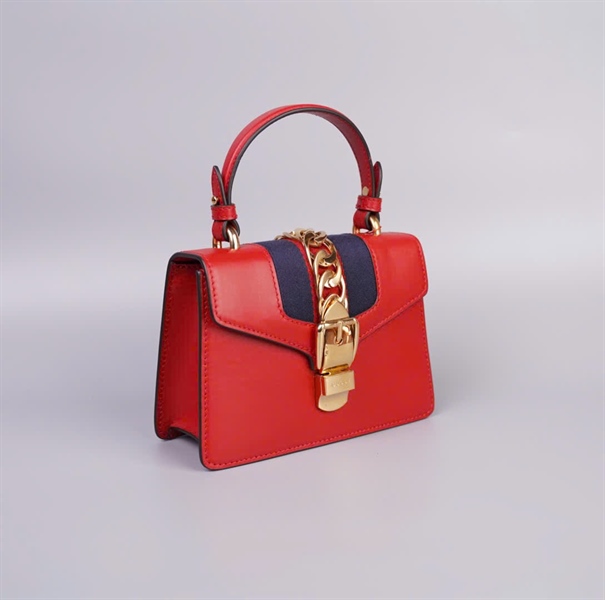 Túi GG Sylvie đỏ size 20 (TB) +