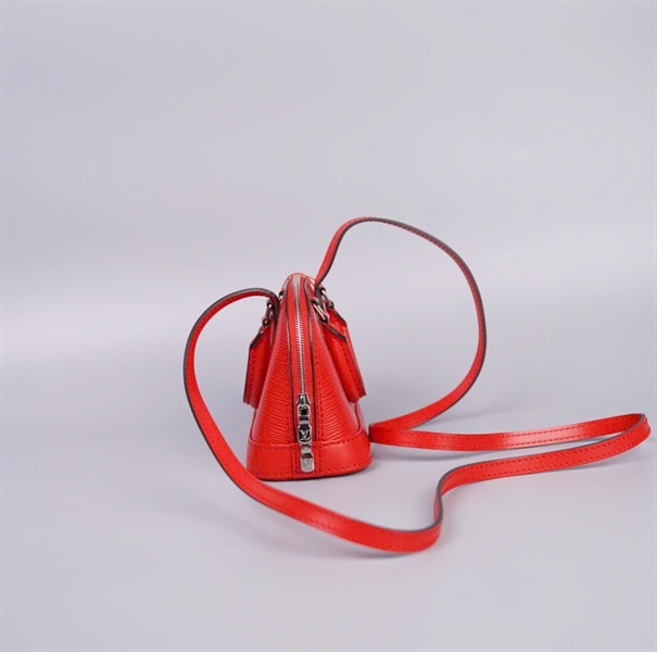 Túi LV alma đỏ size 16 (TB) +