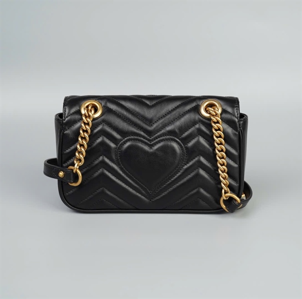 Túi GG màu đen khóa vàng size 21 (TB) +