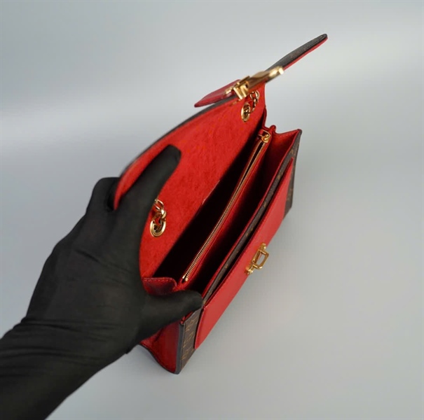 Túi LV Victoria hoa nâu phối đỏ size 26 (TB)+