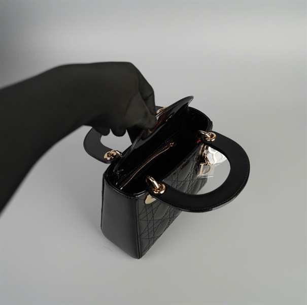 Túi Dior lady đen bóng size mini (HC) +