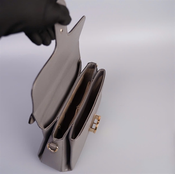 Túi GG màu xám size 24 (TB) +