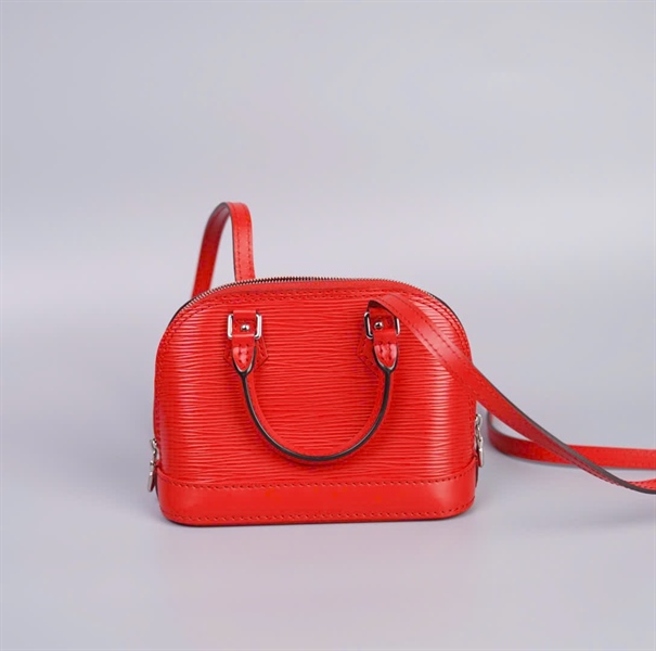 Túi LV alma đỏ size 16 (TB) +