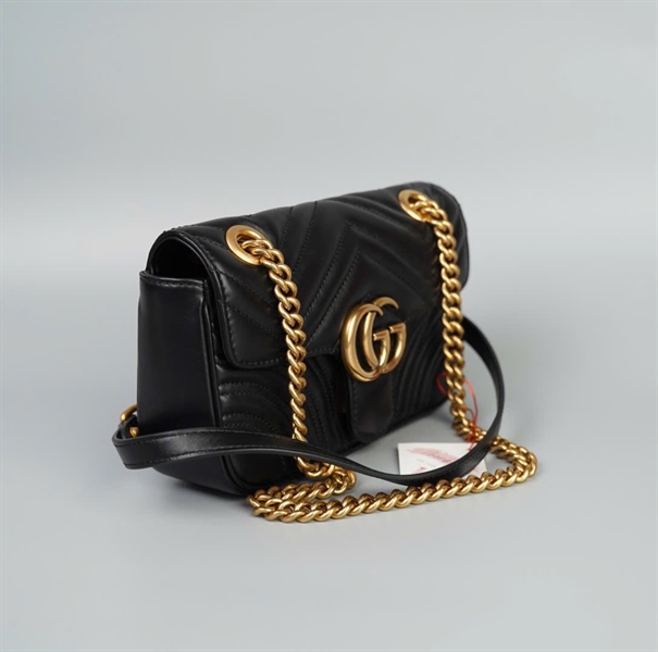 Túi GG màu đen khóa vàng size 21 (TB) +
