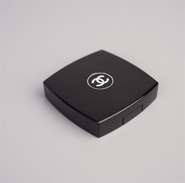 Phấn mắt Chanel 4 màu KG+