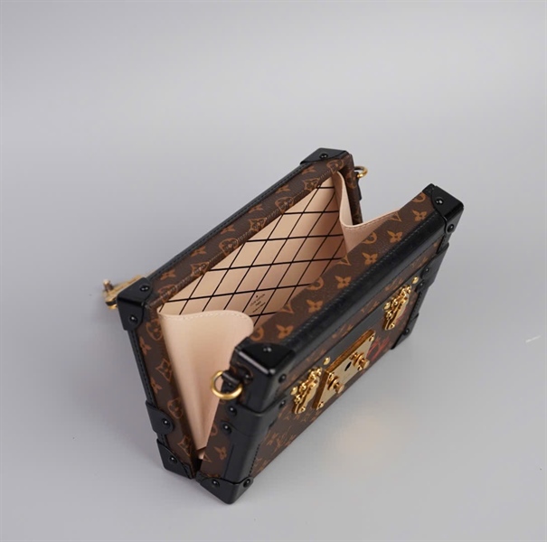 Túi LV trunk hoa nâu viền đen size 18 (HC) +